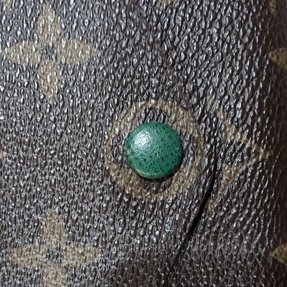 Louis Vuitton Josephine Wallet - Picture 2 of 7